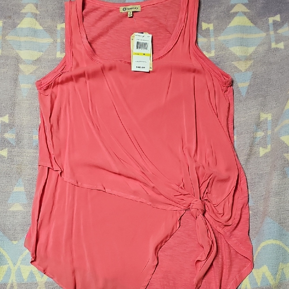 Democracy Coral Knot-Front Sleeveless Tank